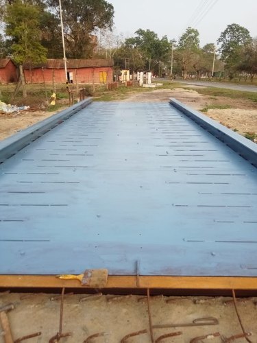 Steel Or Concrete Electronic Digital Weighbridge for Industrial-Load Capacity-Upto 200 Tons