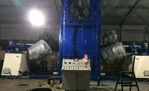 Two Arm Shuttle Rotomoulding Machine