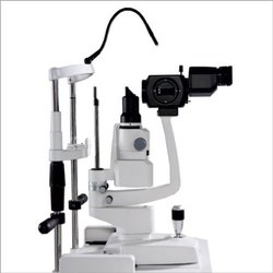 Labomed Slit Lamp