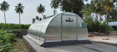 Sunlit Solar Dryer For Vegetables