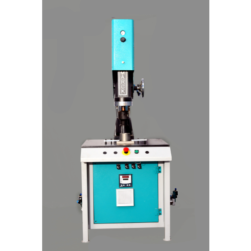 ULTRASONIC PLASTIC  WELDING MACHINE