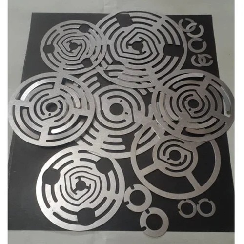 Compressor valve plates