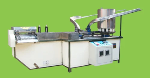  Biscuit Sandwiching Machine