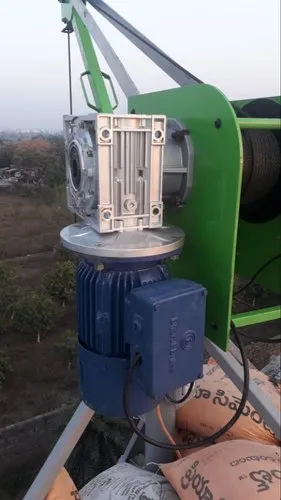 Izura Mild Steel Mini Crane Monkey Crane, For Material Lifting, Lifting Capacity: 500 Kg