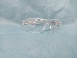 Safety goggles