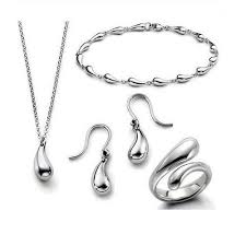 Silver Fashion Jewelry