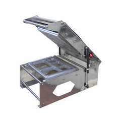 MEAL TRAY SEALING MACHINES