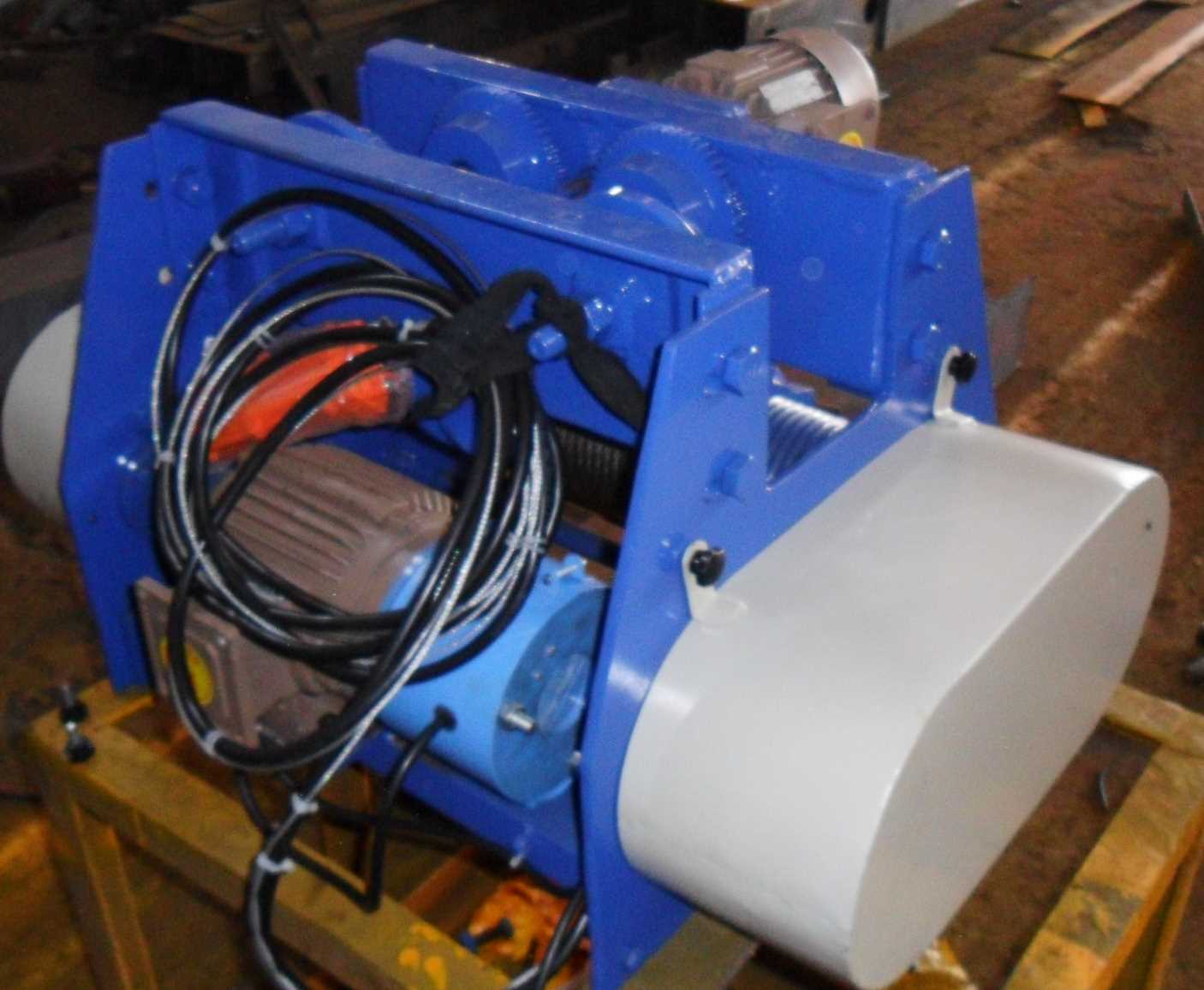 Electric Wire Rope Hoist  (SMWH 01)