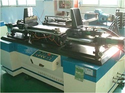 INDUSTRIAL ASSEMBLY MACHINE