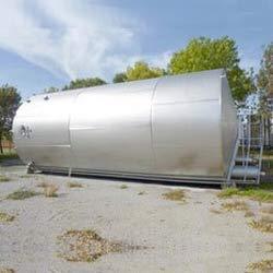 Site Fabrication of Oil Storage Tank
