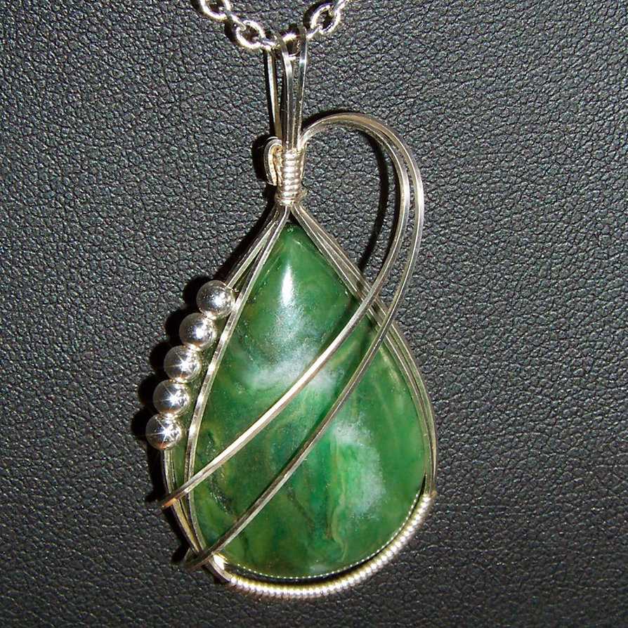  Pendant With Green Stone 