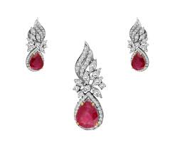  Diamond Pendant Sets 